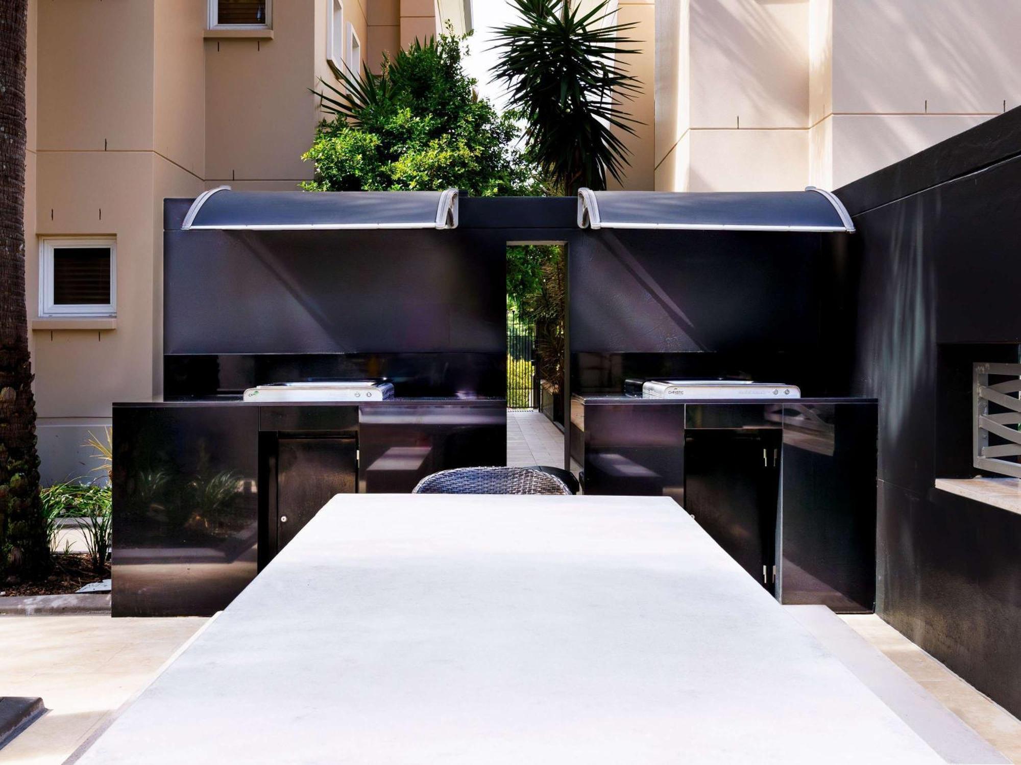 Aparthotel The Sebel Noosa Esterno foto
